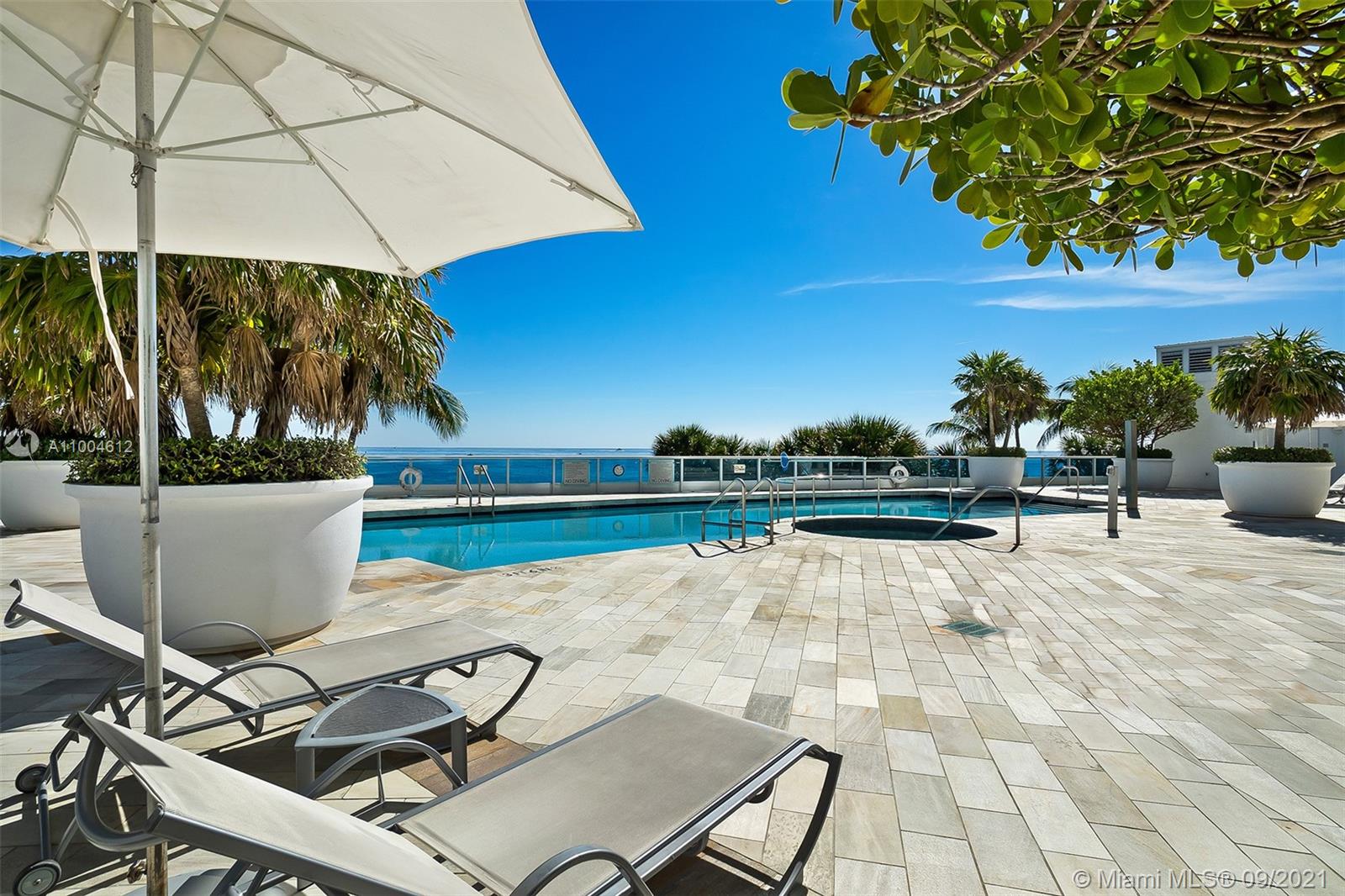 AQUAZUL CONDO - Residential