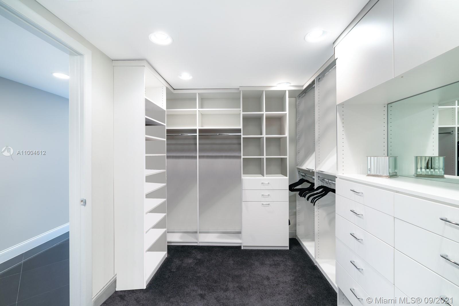 AQUAZUL CONDO - Residential