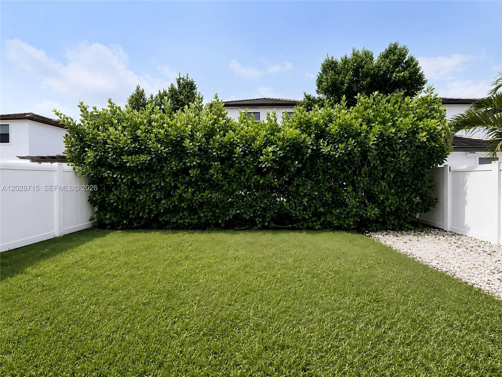 AQUABELLA NORTH - Residential