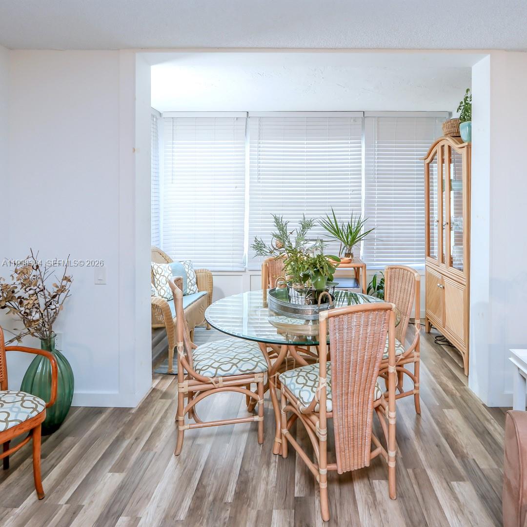 LIME BAY CONDOMINIUM 6 - Residential