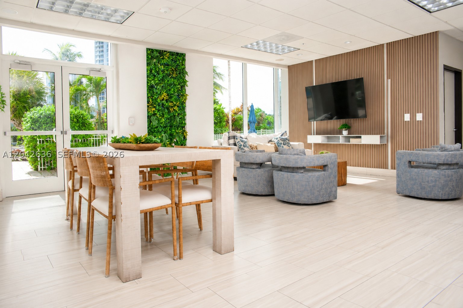 OCEANVIEW BUILDING A COND - Residential Lease