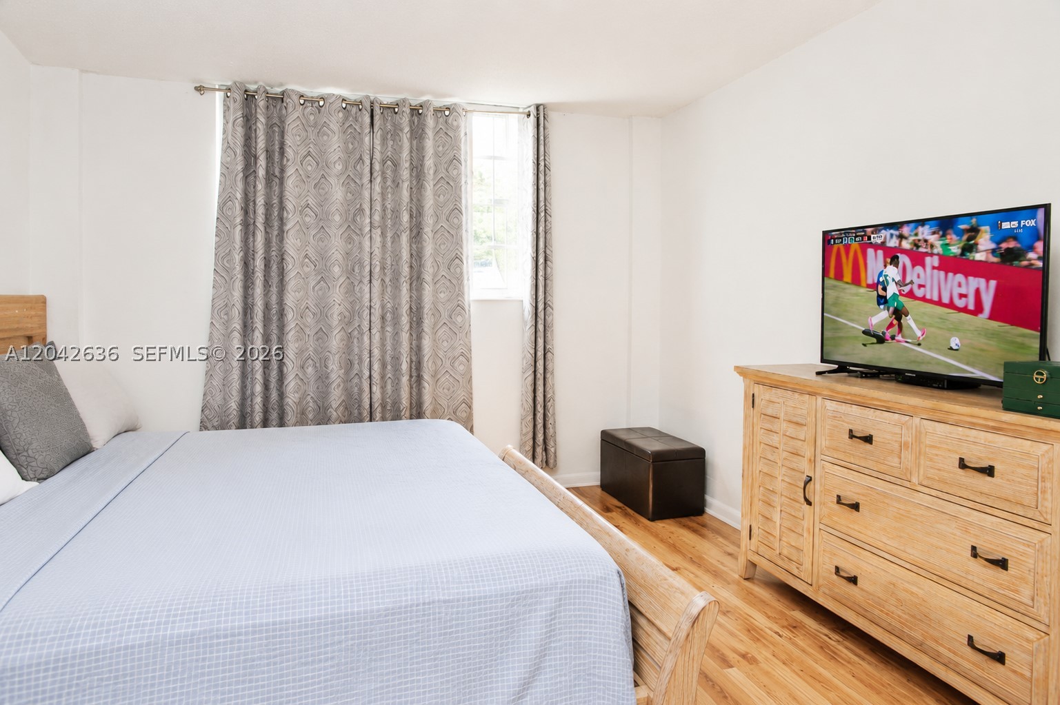 OCEANVIEW BUILDING A COND - Residential Lease