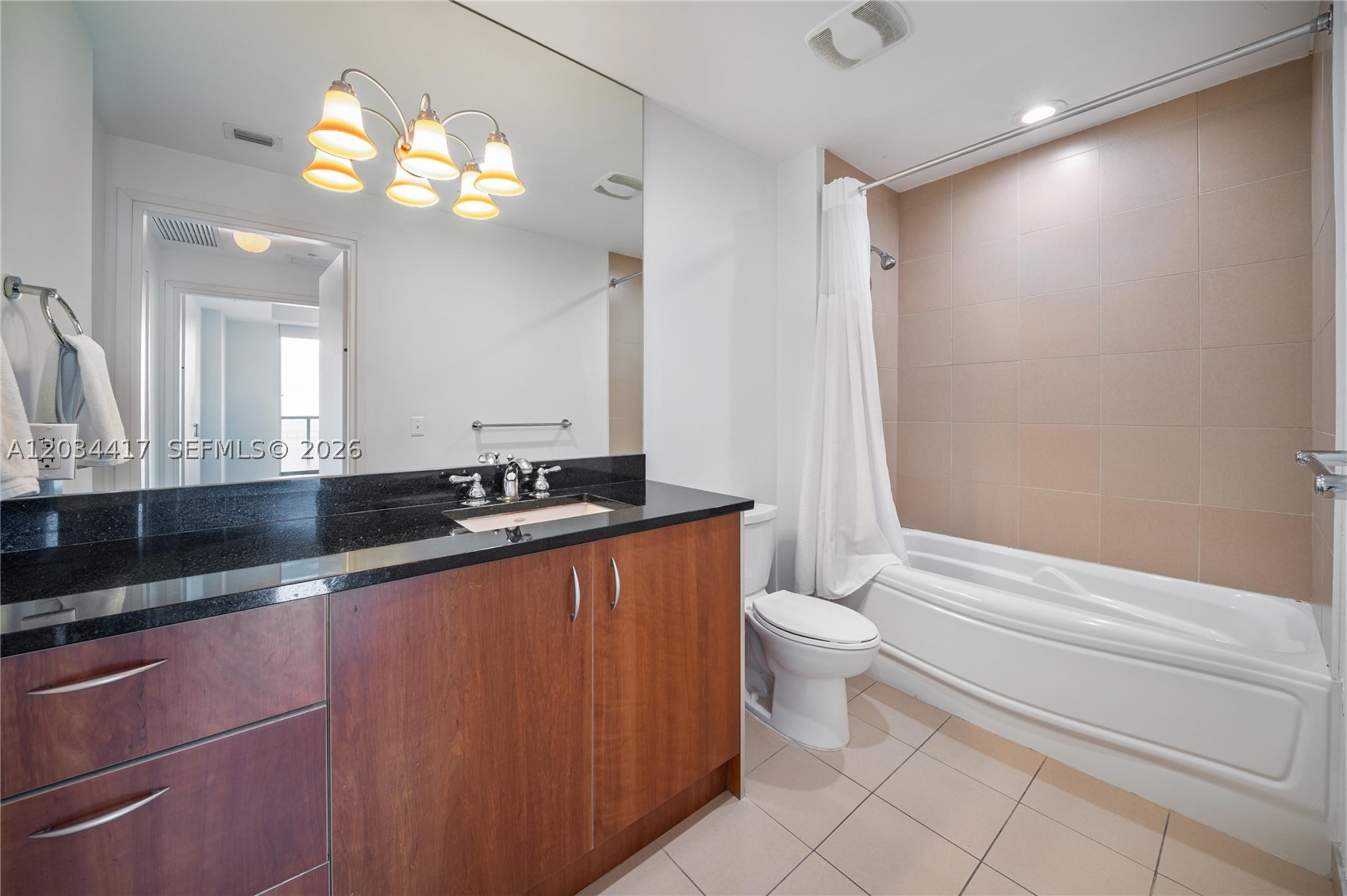 MET 1 CONDO - Residential