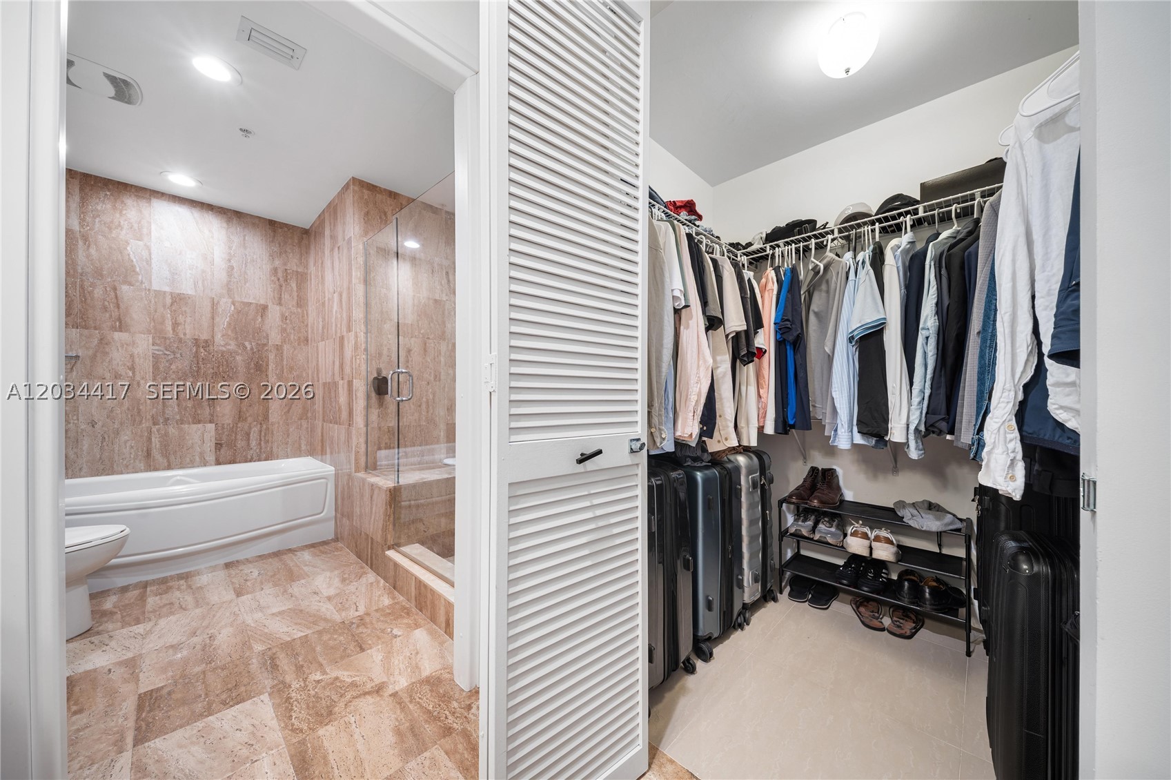 MET 1 CONDO - Residential