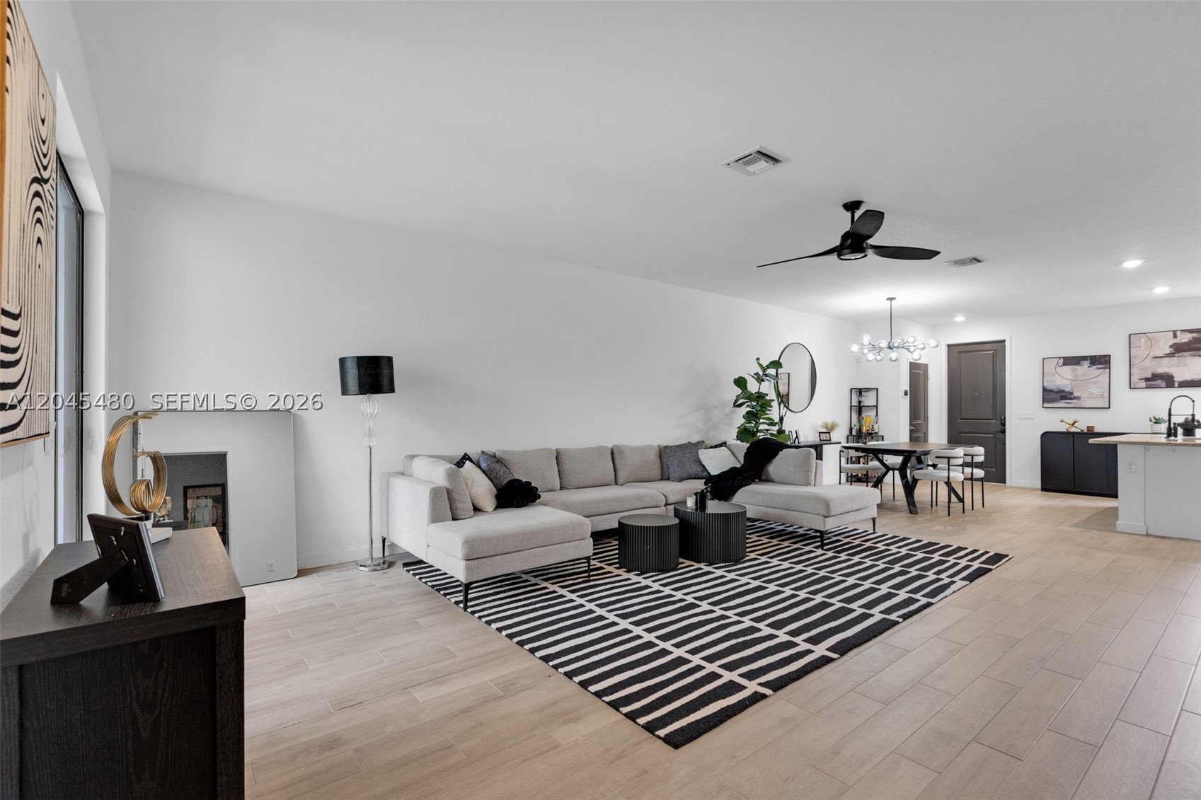 GARDENIA PARK - Residential