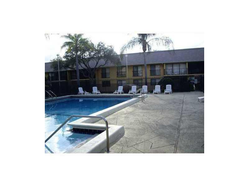 HAMPTON COURT CONDO - Residential Lease