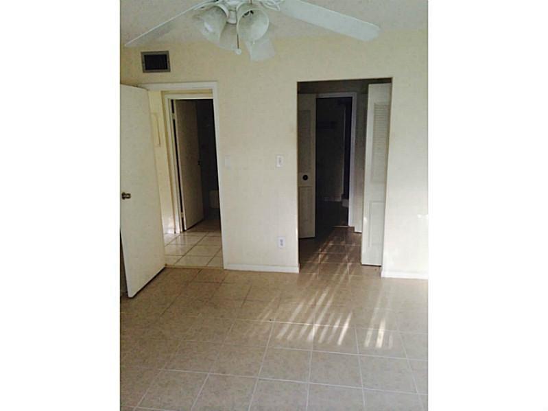 HAMPTON COURT CONDO - Residential Lease