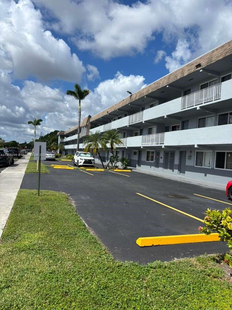 Nice 2 bedrooms, 1 bathroom in Sweetwater. Near the Expressways, FIU, Dolphin, and International Mall.
Elevator and Laundry facilities. New Air Conditioning and Impact Windows. Freshly painted building. 1 car parking space and guest parking. HOA Fee $396.00 monthly. Excellent tenants currently rent for $2,200.00 monthly.