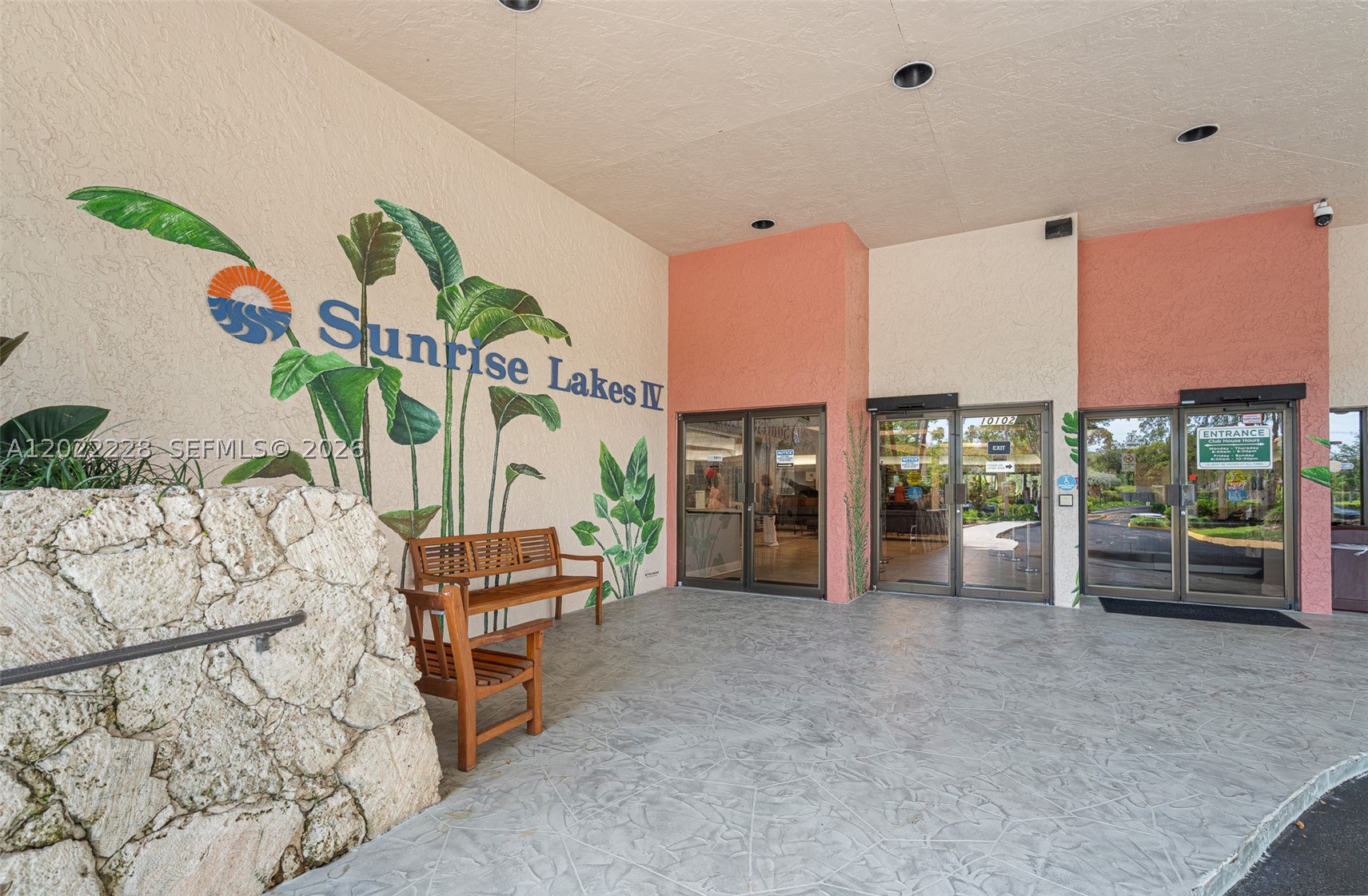 SUNRISE LAKES 176 CONDO - Residential