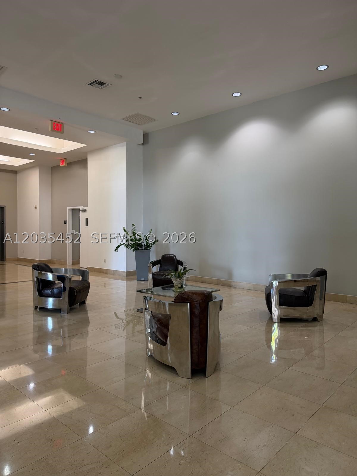 ALTOS DE MIAMI CONDO - Residential Lease