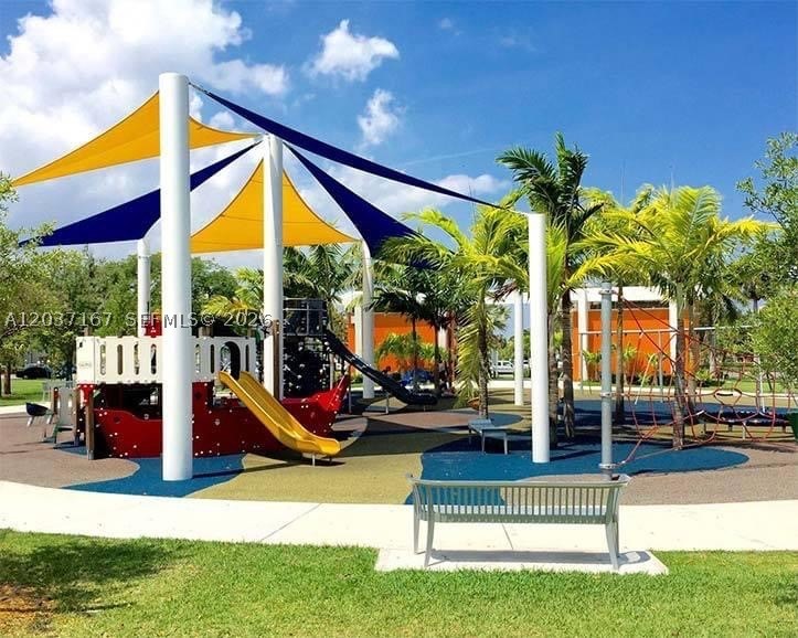 DESOTO PARK CONDO - Residential