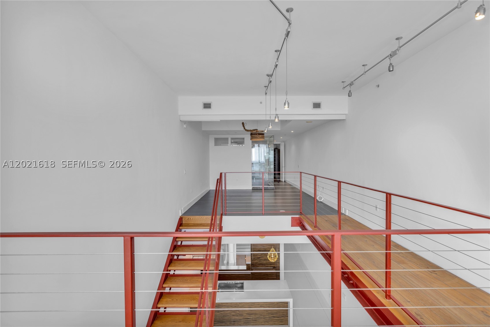 MARQUIS CONDO - Residential