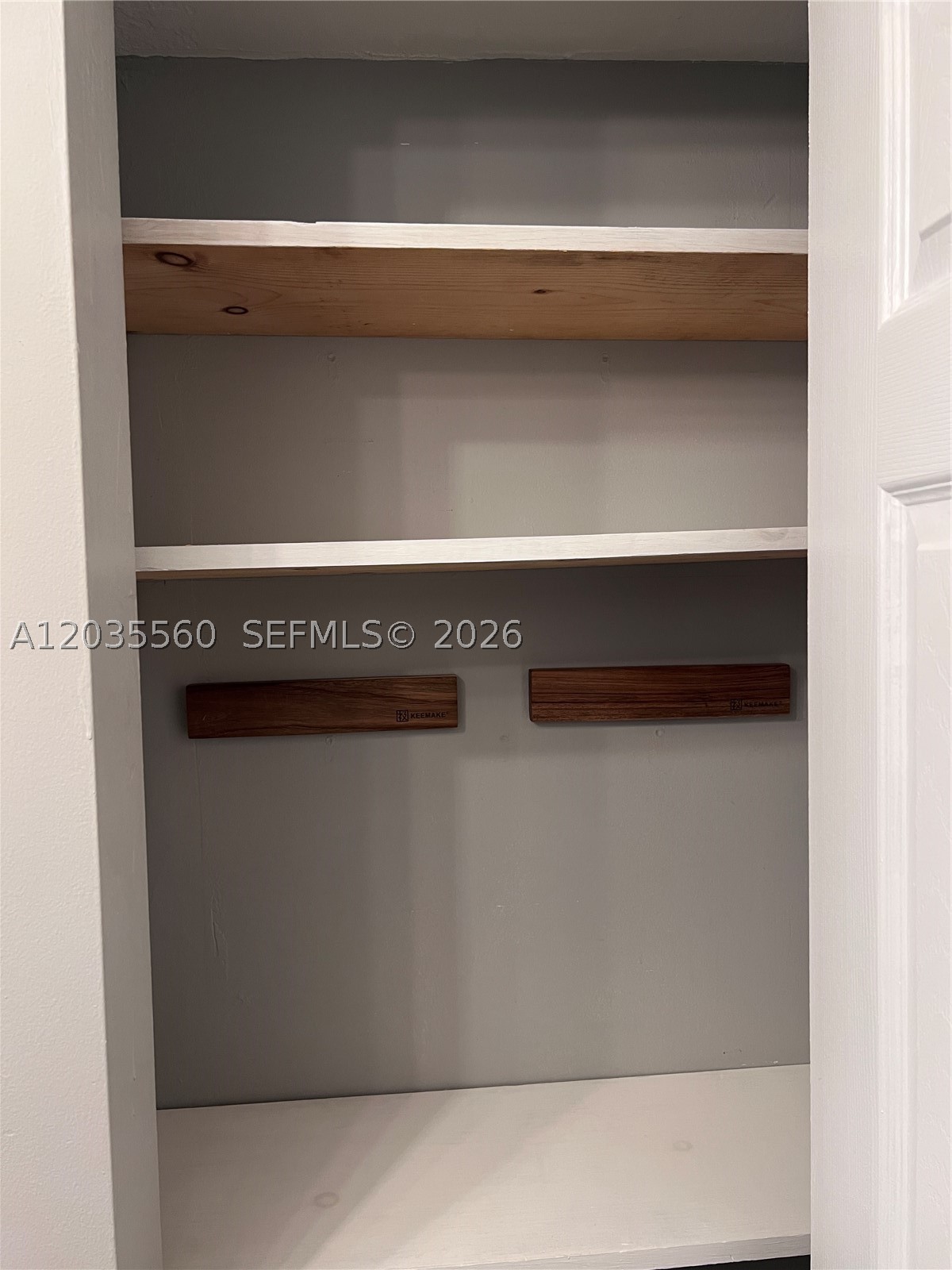 HOLLYWOOD PARC CONDOMINIU - Residential Lease