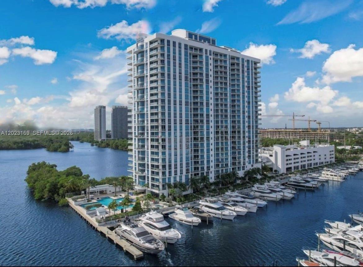 MARINA PALMS RESIDENCES S - Residential