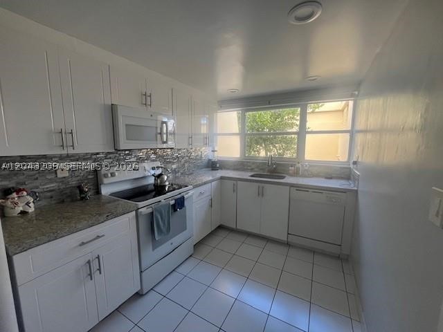 LAKE PARK CONDO NO 1 - BL - Residential
