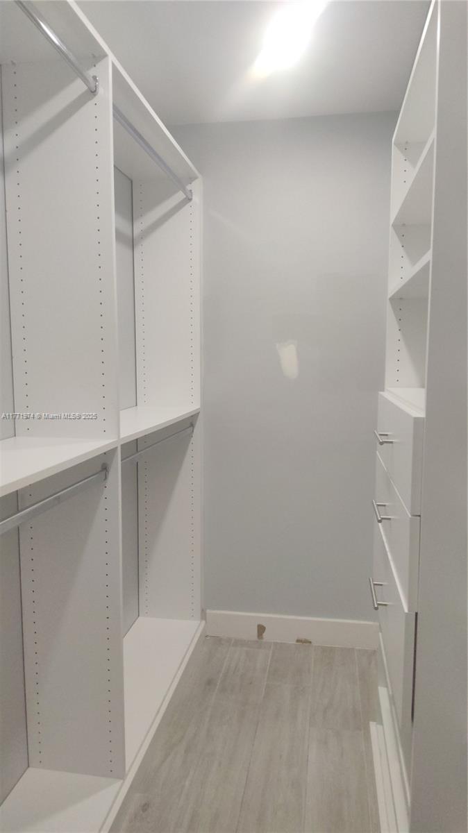 LAKE FOREST PARK CONDO VI - Residential