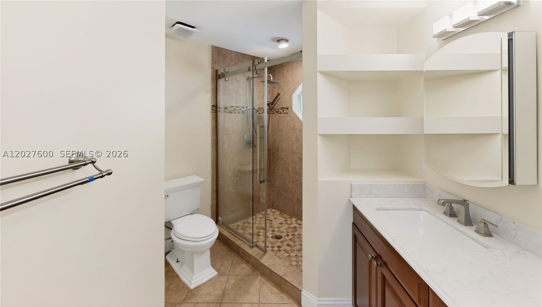 FOREST RIDGE CLUSTER HOME - Residential