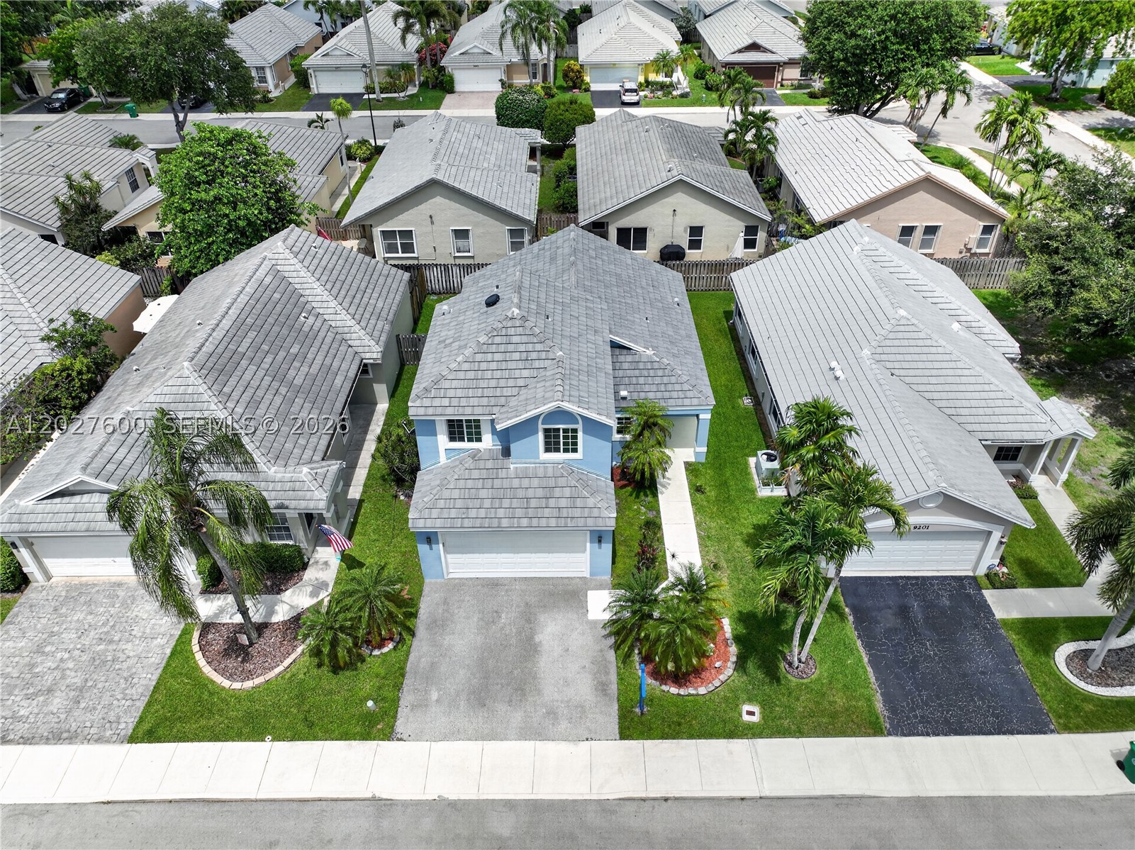FOREST RIDGE CLUSTER HOME - Residential