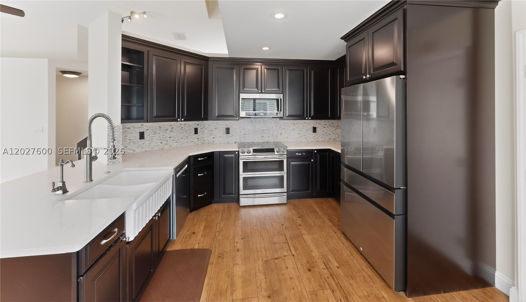 FOREST RIDGE CLUSTER HOME - Residential