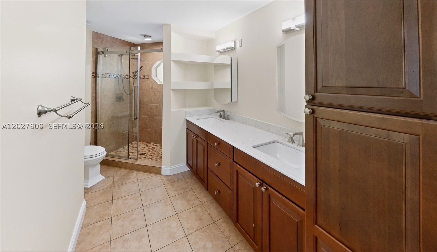 FOREST RIDGE CLUSTER HOME - Residential