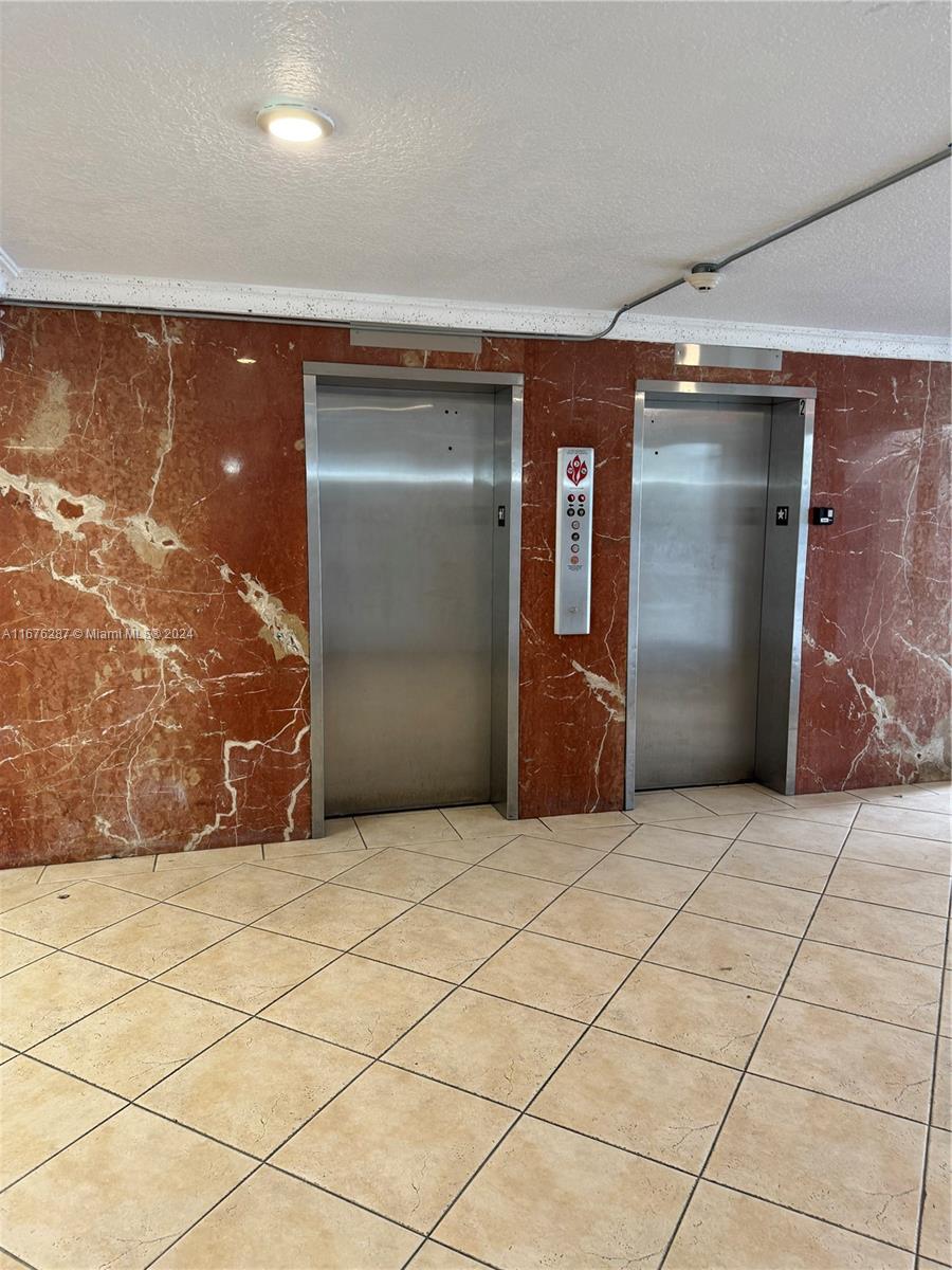 DADELAND PLACE CONDO - Residential Lease
