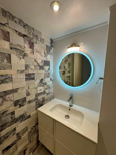 DADELAND PLACE CONDO - Residential Lease