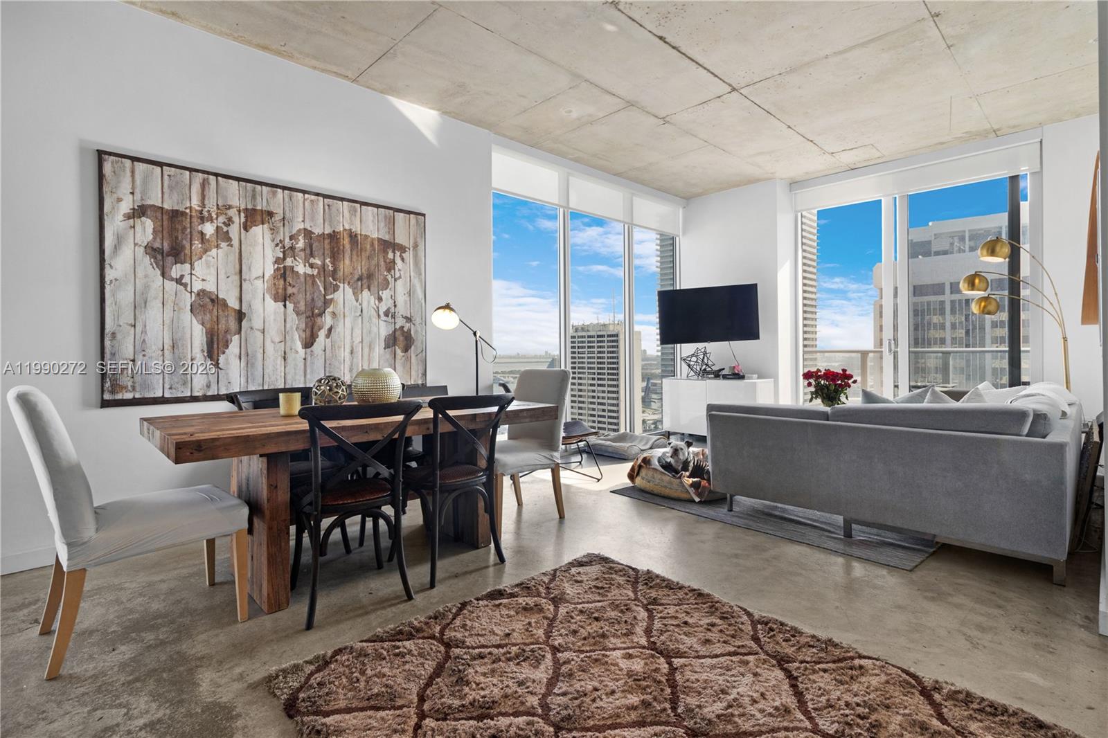 CENTRO CONDO - Residential