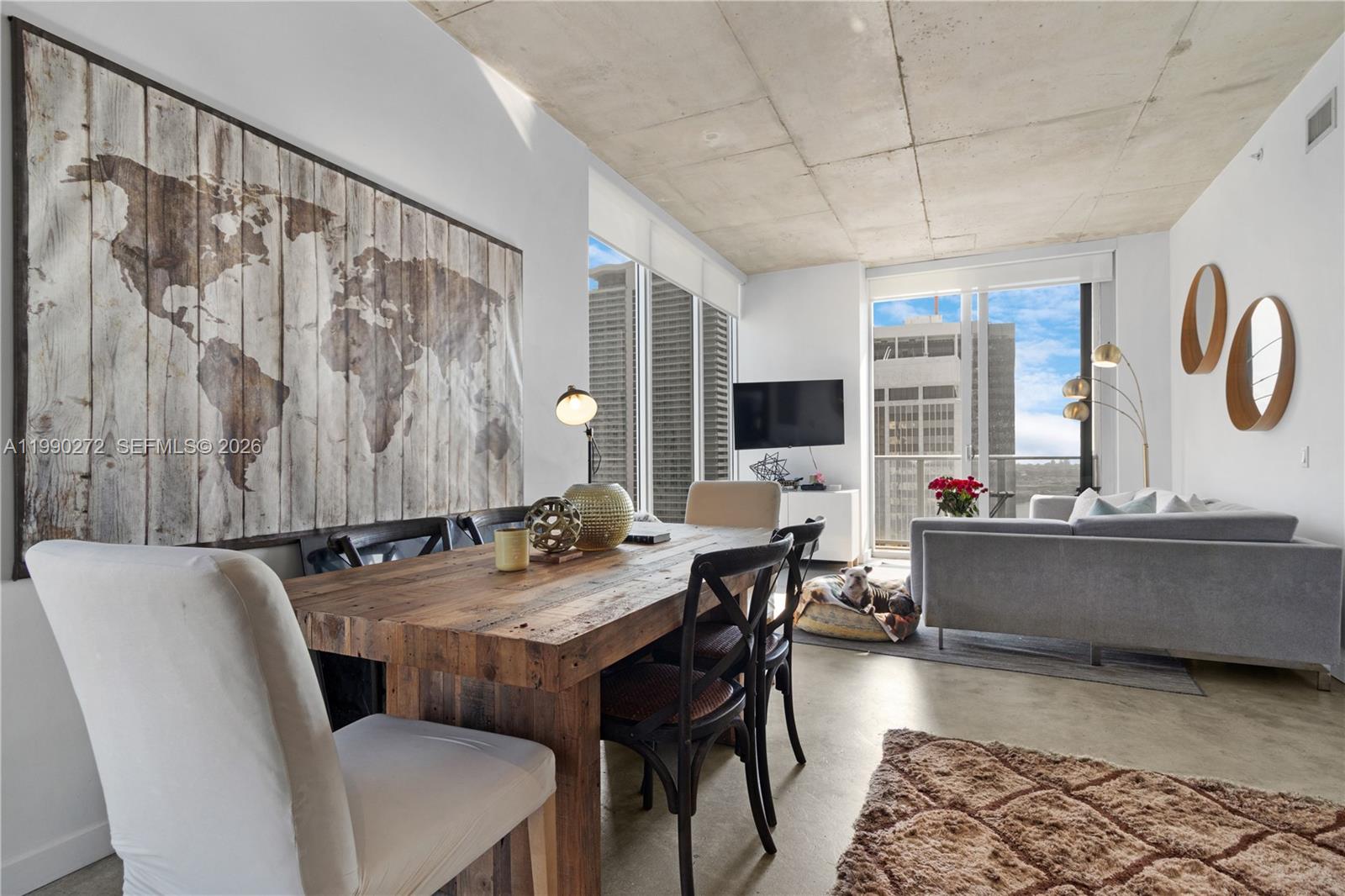 CENTRO CONDO - Residential