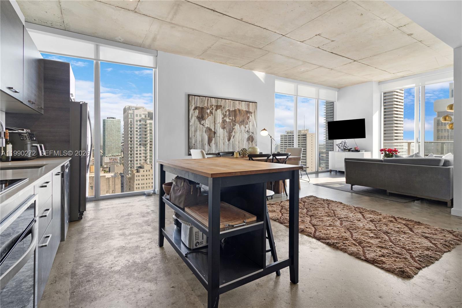 CENTRO CONDO - Residential
