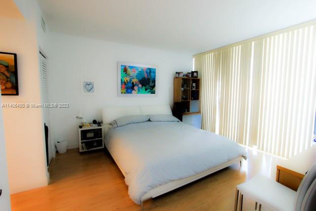 MOON BAY OF MIAMI CONDO - Residential Lease