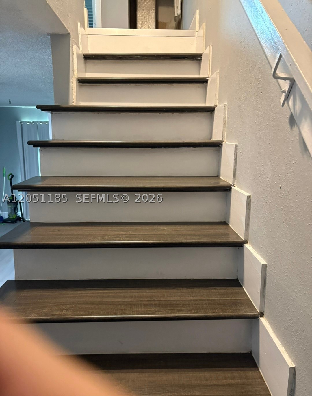 DOUGLAS CONDO - Residential Lease