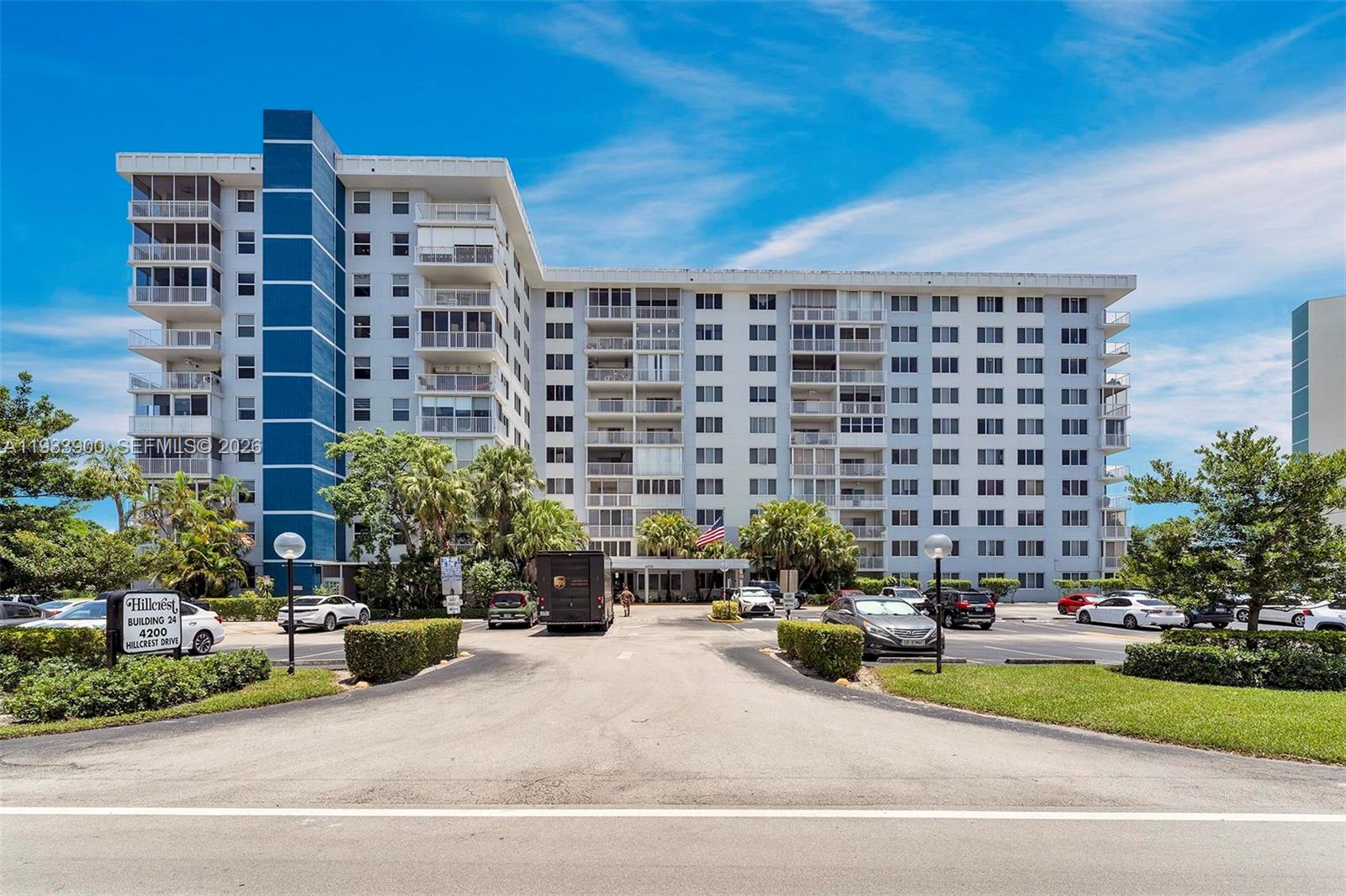 HILLCREST EAST NO 24 COND - Residential