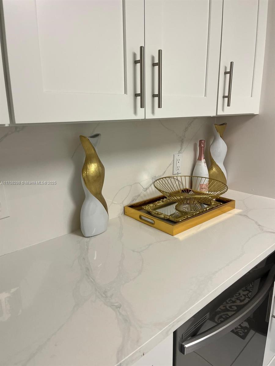 BAYPORT VILLAGE D CONDO - Residential