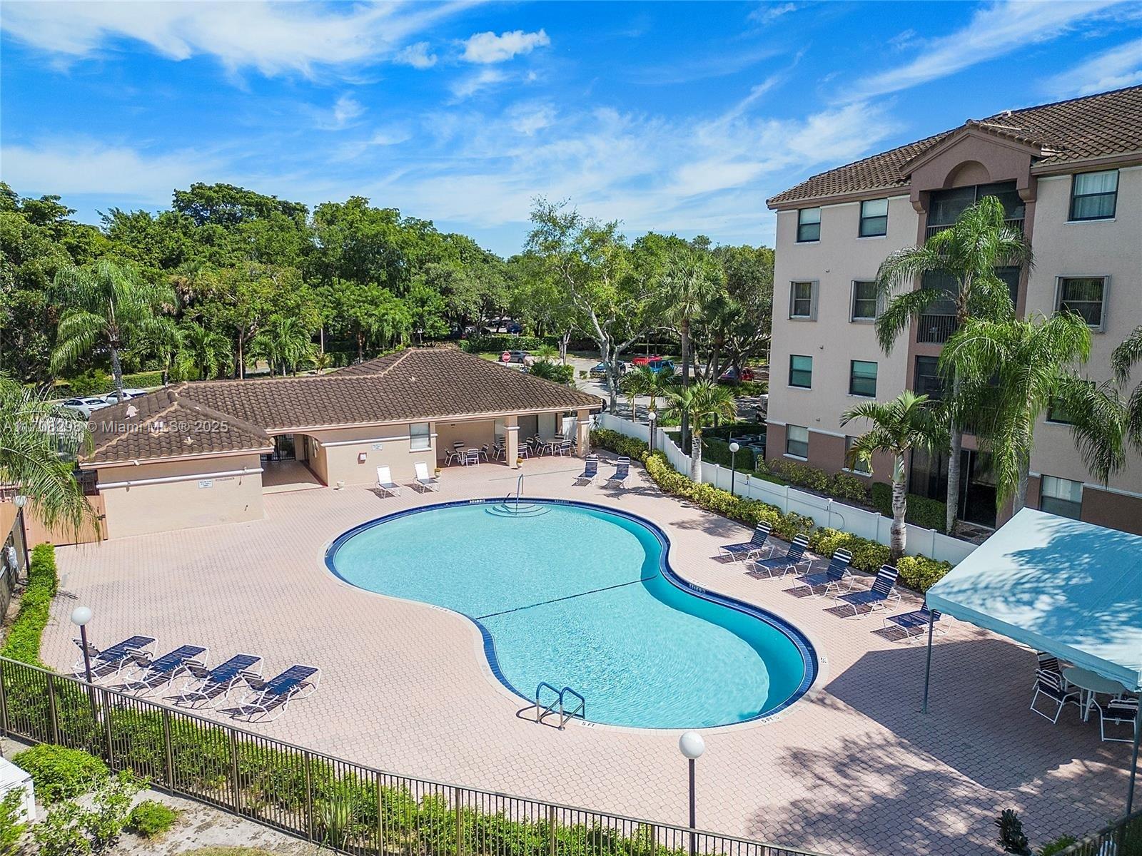 BAYPORT VILLAGE D CONDO - Residential