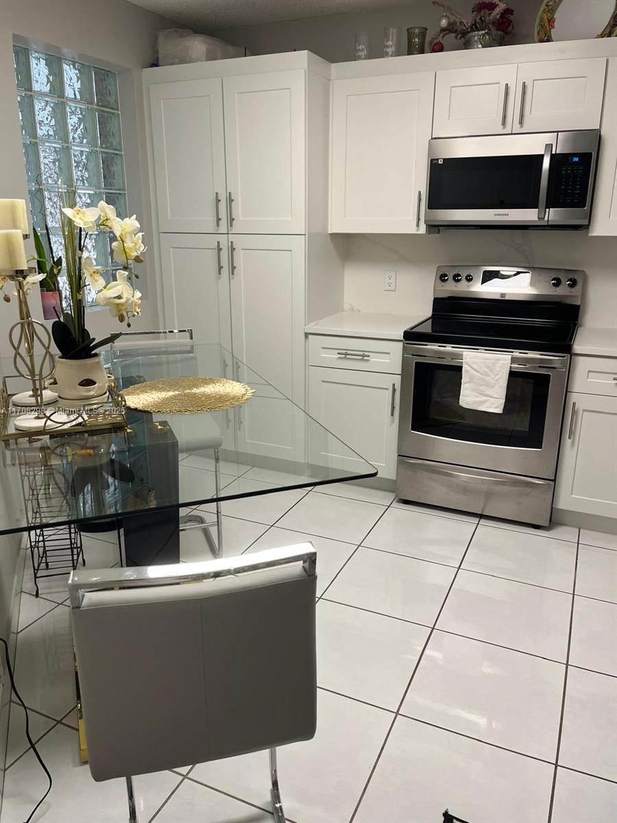 BAYPORT VILLAGE D CONDO - Residential