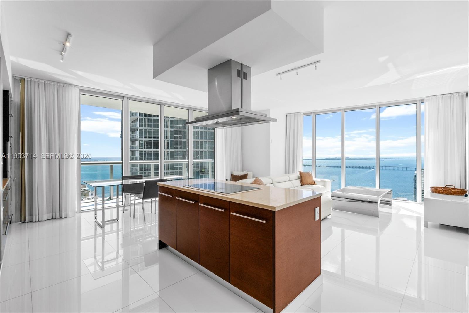 ICON BRICKELL CONDO NO 3 - Residential
