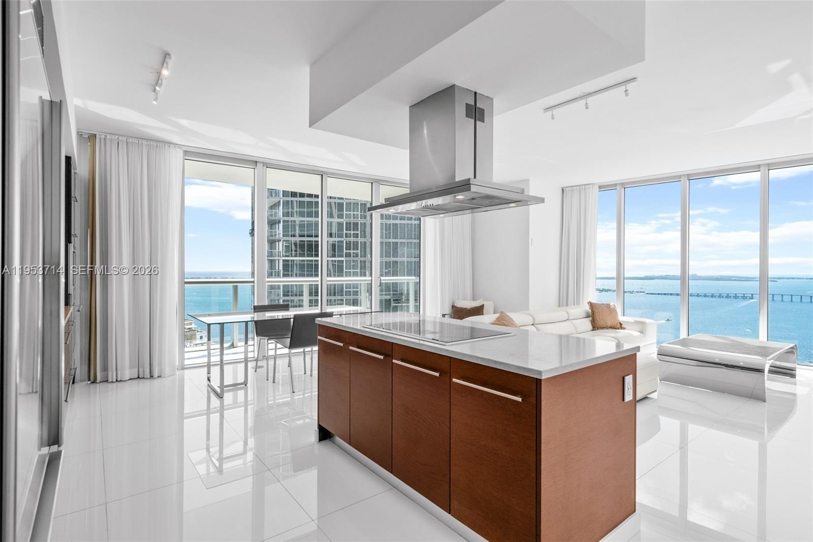 ICON BRICKELL CONDO NO 3 - Residential