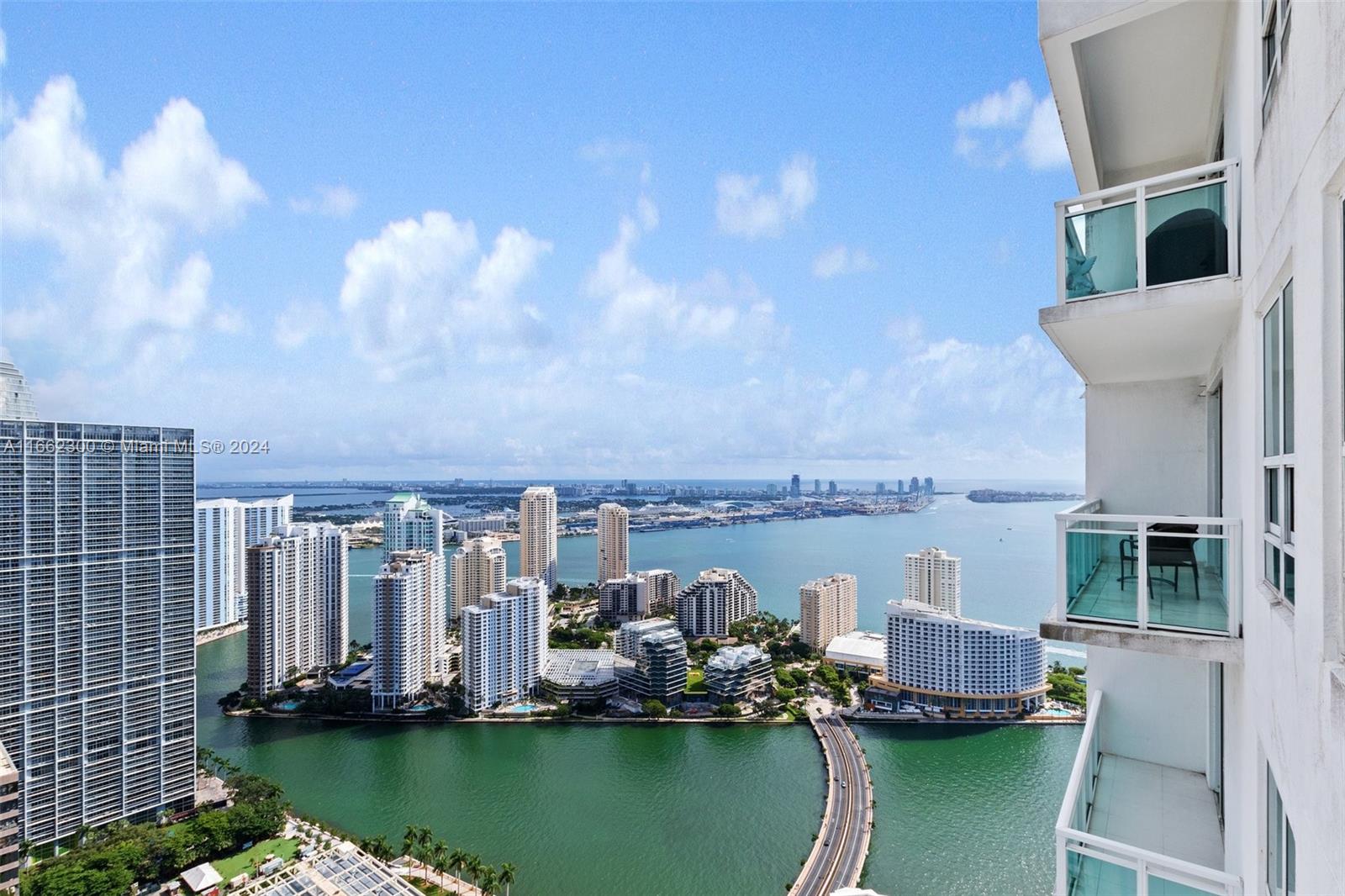 THE PLAZA 851 BRICKELL CO - Residential Lease