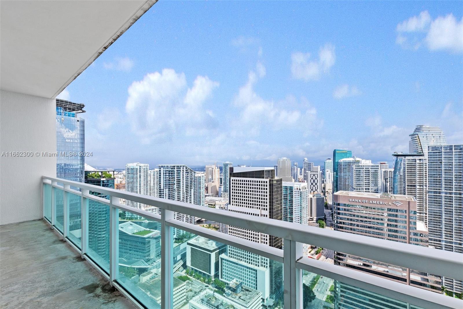 THE PLAZA 851 BRICKELL CO - Residential Lease