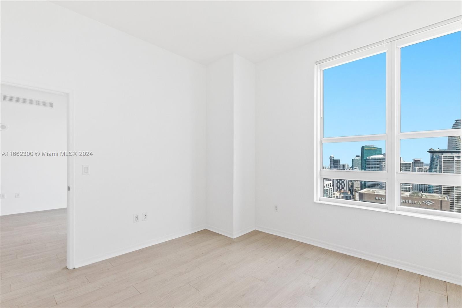 THE PLAZA 851 BRICKELL CO - Residential Lease