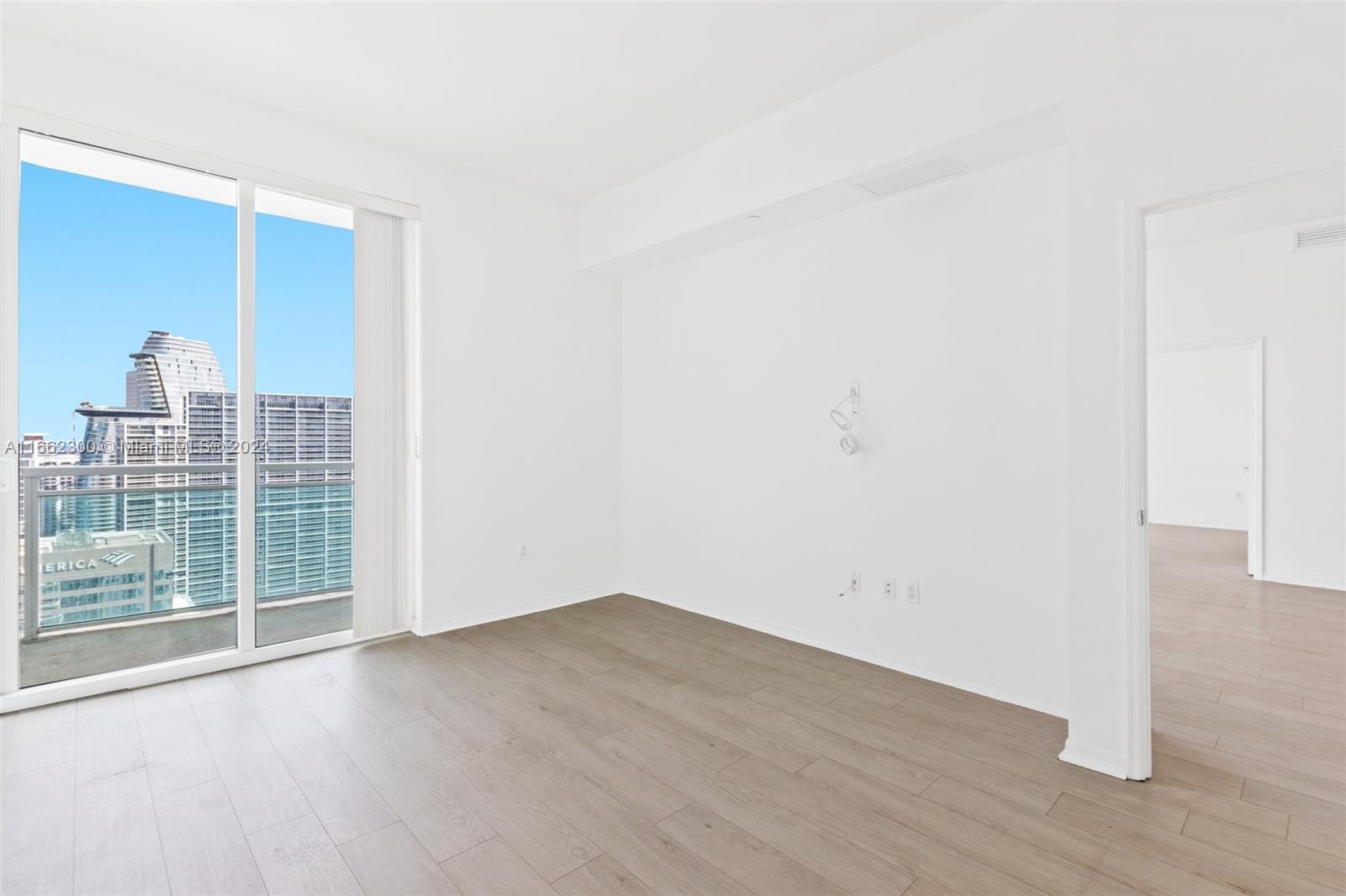 THE PLAZA 851 BRICKELL CO - Residential Lease