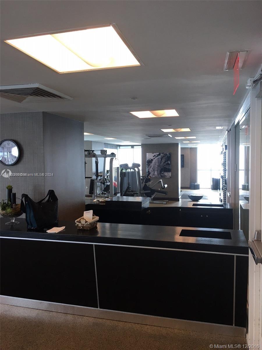 THE PLAZA 851 BRICKELL CO - Residential Lease