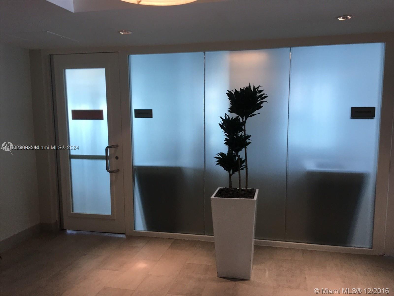 THE PLAZA 851 BRICKELL CO - Residential Lease