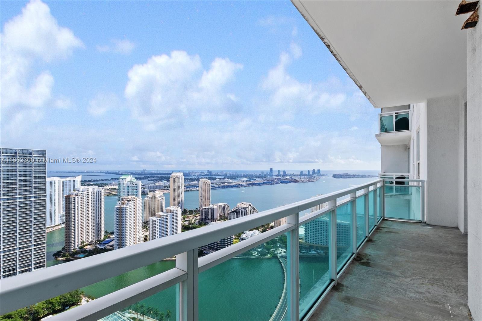 THE PLAZA 851 BRICKELL CO - Residential Lease