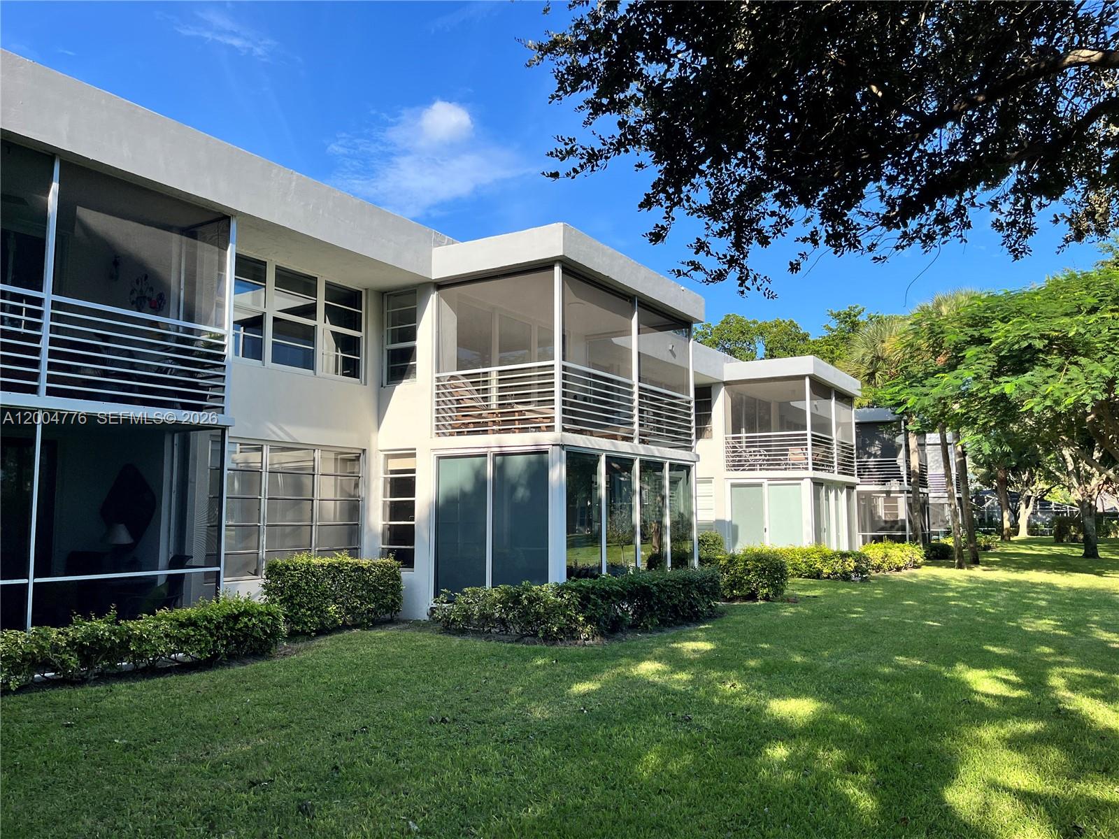 NO 14 PALM-AIRE COUNTRY C - Residential