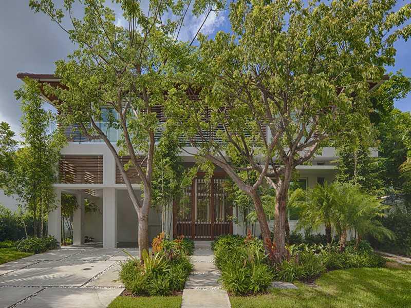 BISCAYNE KEY ESTS - Residential
