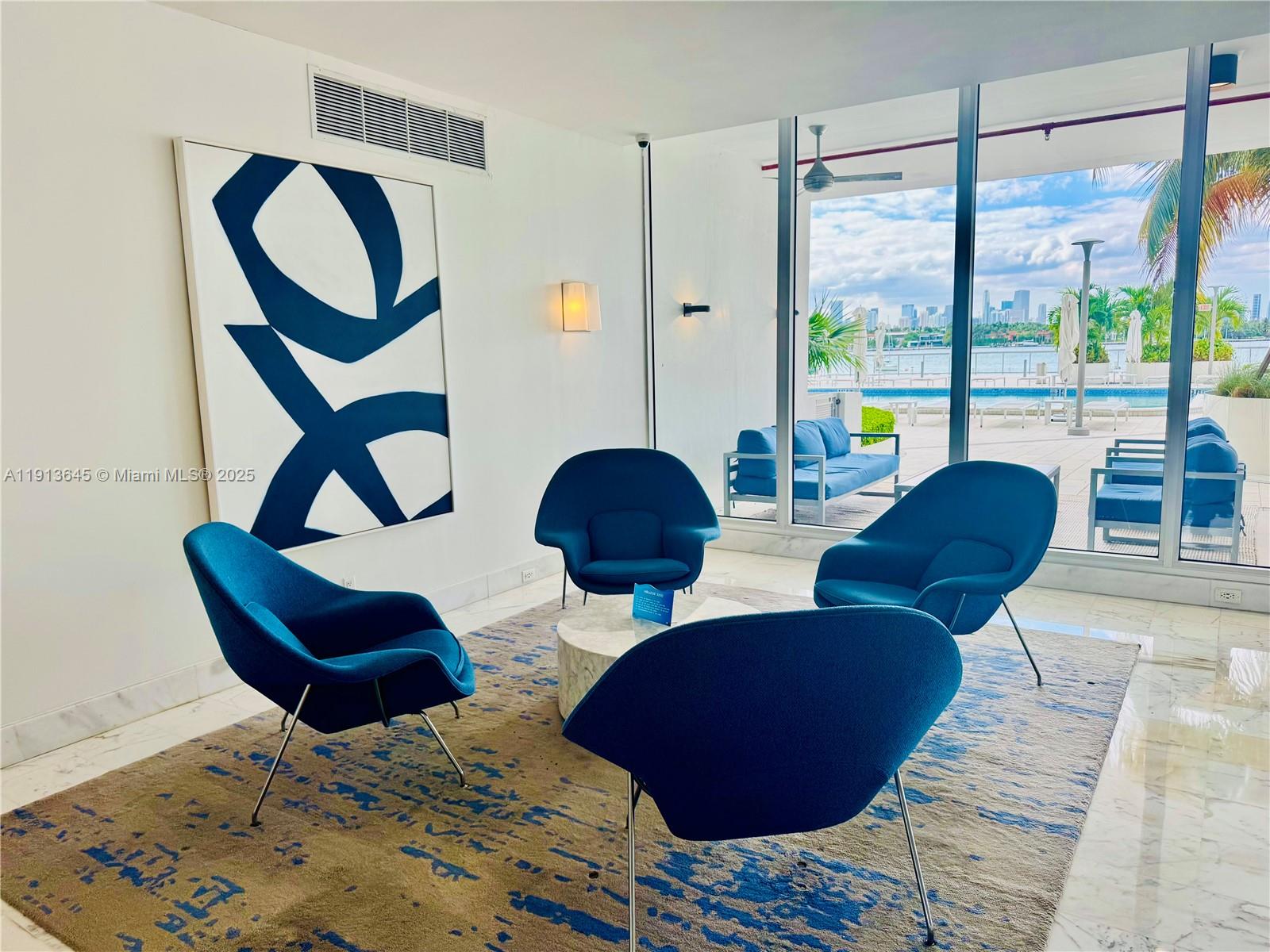 MIRADOR 1000 CONDO - Residential