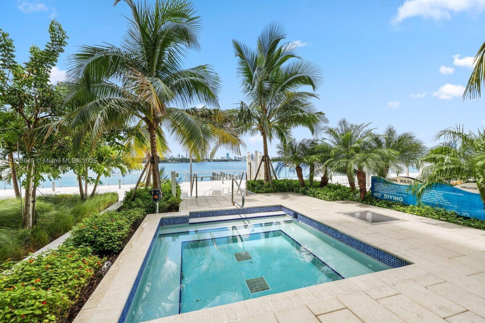 MIRADOR 1000 CONDO - Residential