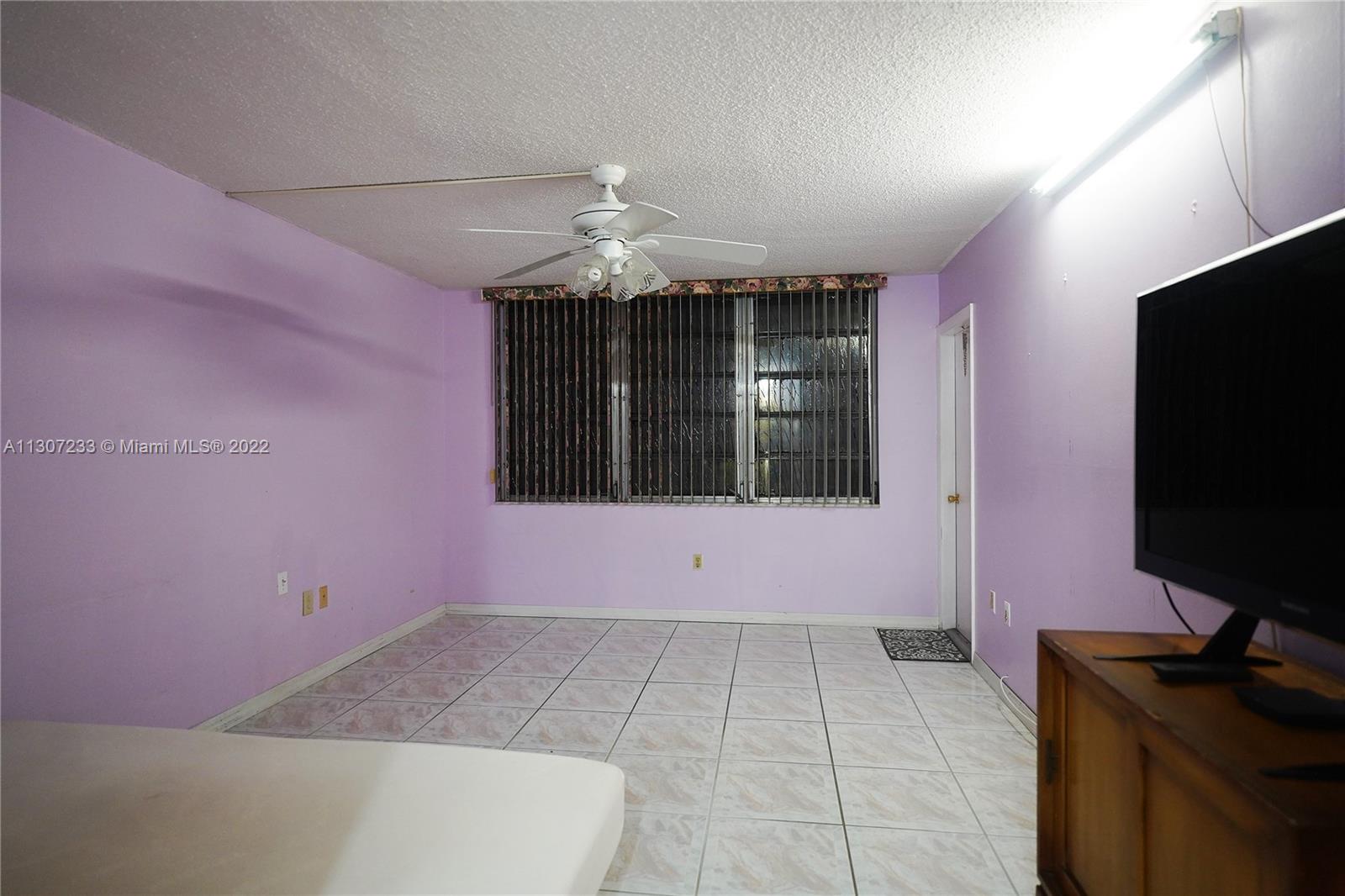 JADE WINDS GROUP - - Residential