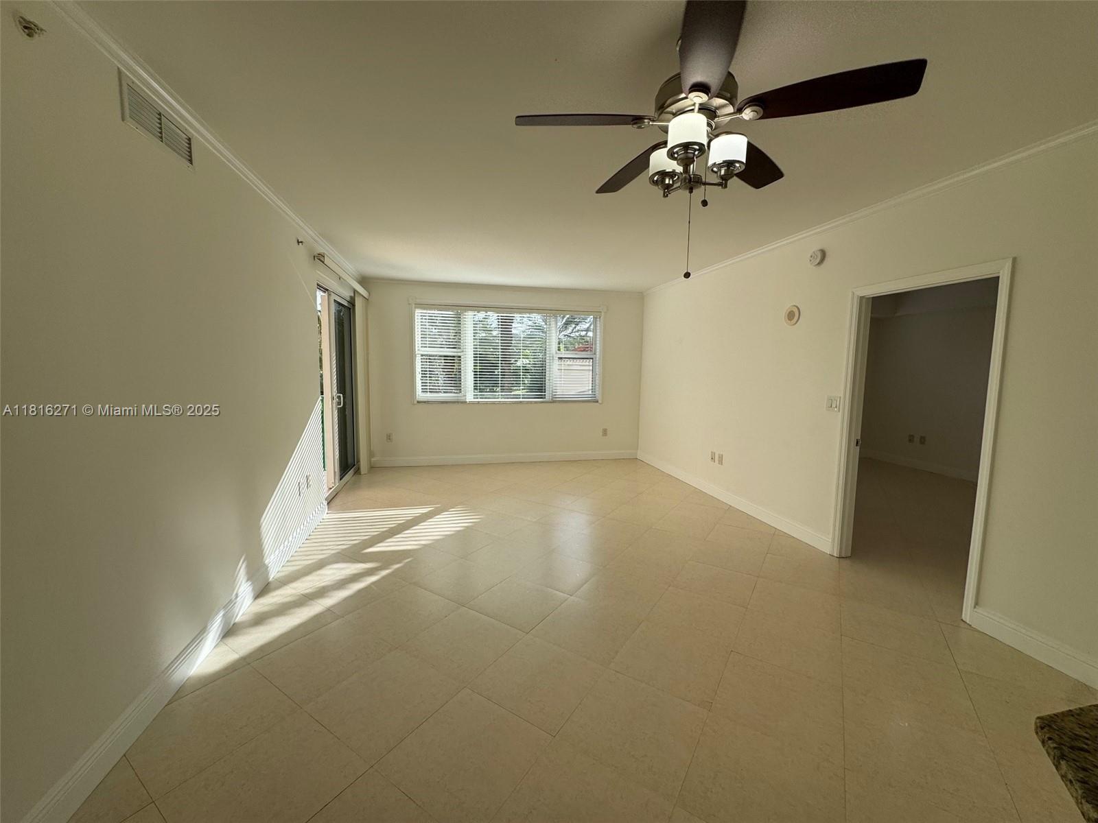 TURNBERRY VLG NO TOWER CO - Residential